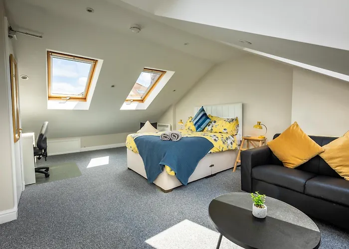 Stylish Urban Retreat- Fast Wifi & Private Ensuite *
