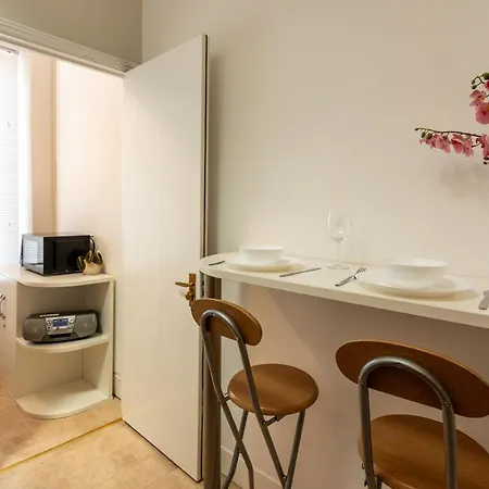 Stylish Urban Retreat- Fast Wifi & Private Ensuite Lejlighed Bristol